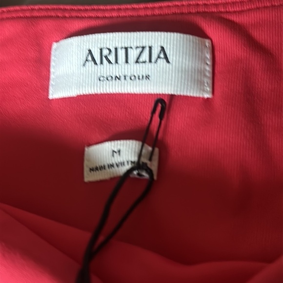 Aritzia Contour Bodysuit - Picture 5 of 9